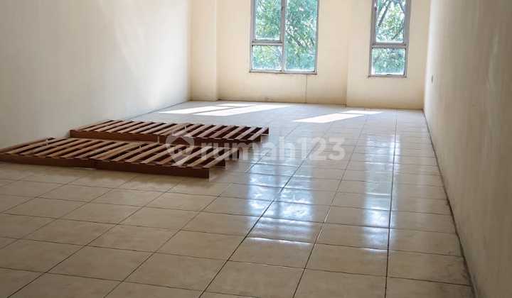 Disewakan Ruko di Karawaci, Tangerang 4x15 Disewakan Ruko di Karawaci, Tangerang 4x15