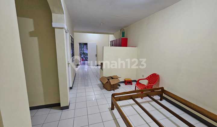 Dijual Rumah dan Lahan Luas di Metro Permata 1 2