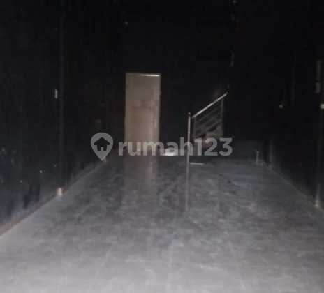For Rent 3½ Story Shop House Ready to Occupied Jl. Brigjend Hamid 2