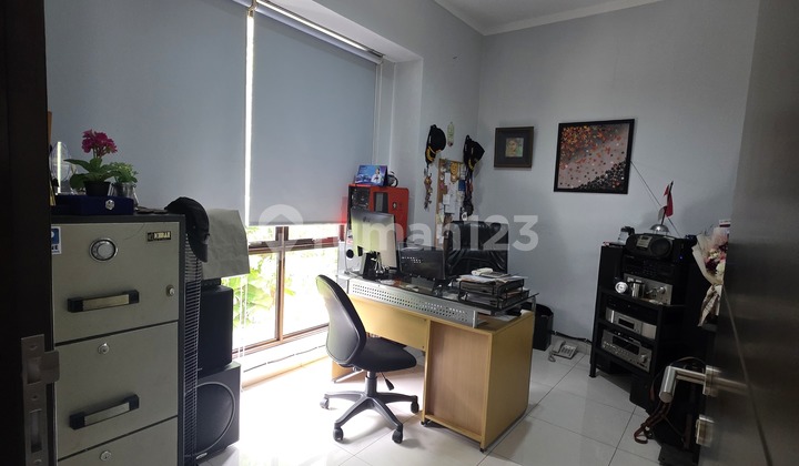 DIJUAL RUMAH ISTIMEWA   DI GRAHA RAYA AKSES BAGUS