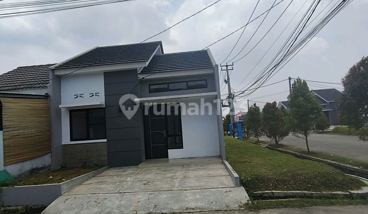 Ready-to-Live House 2 Million IDR Down Payment All-Inclusive Key-Ready Type Dahlia 36/90 Hook