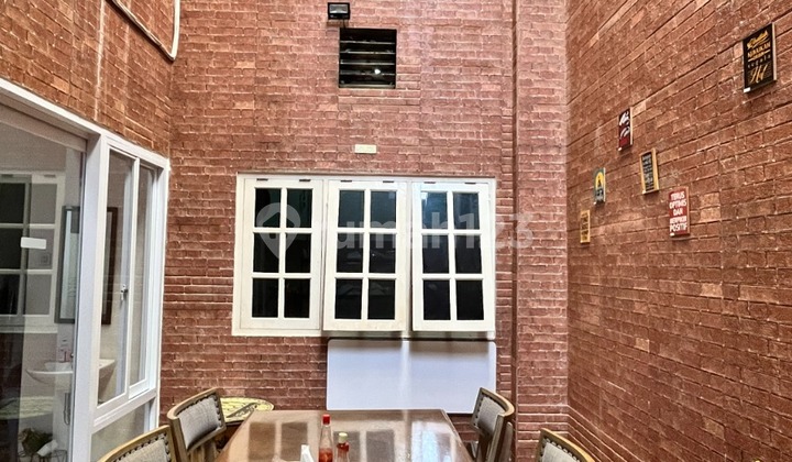 Rmh bisa Utk Kantor dan Usaha Bintaro Sektor 9 Dkt Tol/Fm/Krl Rmh bisa Utk Kantor dan Usaha Bintaro Sektor 9 Dkt Tol/Fm/Krl