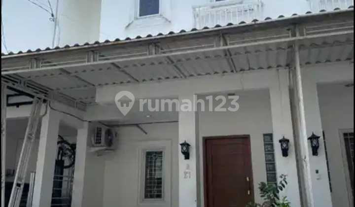 Disewakan Rumah Cluster Ciputat( Dekat Klr .tol. Mrt.tj)  1