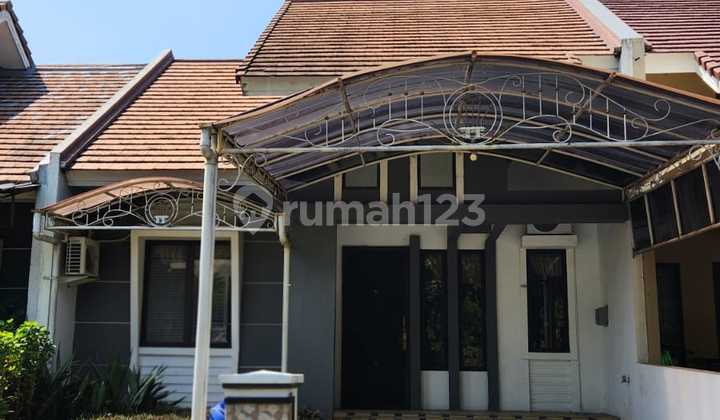 Rumah 1 Lantai Luas Tanah Besar Legenda Wisata, Sudah Full Renov Dalam Cluster