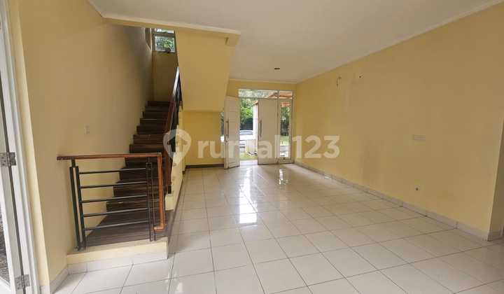 Disewakan Rumah Hook di Cluster Magnolia Summarecon Bekasi 2