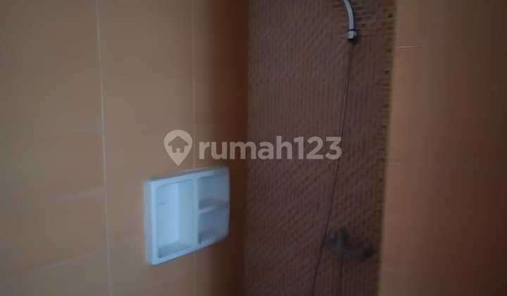 Di Sewakan Rumah Besar Siap Huni di Cluster Bluebell Summarecon Bekasi 2