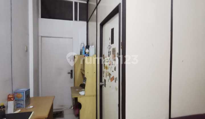 For Sale 3-Story Shop House on the Side of Buaran Main Road, East Jakarta 2