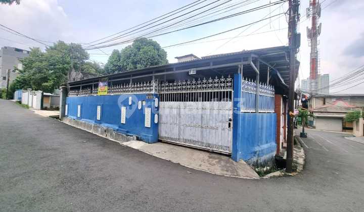 Dijual cepat  Rumah praja dalam kebaroyaran lama selatan  jakarta selatan 1