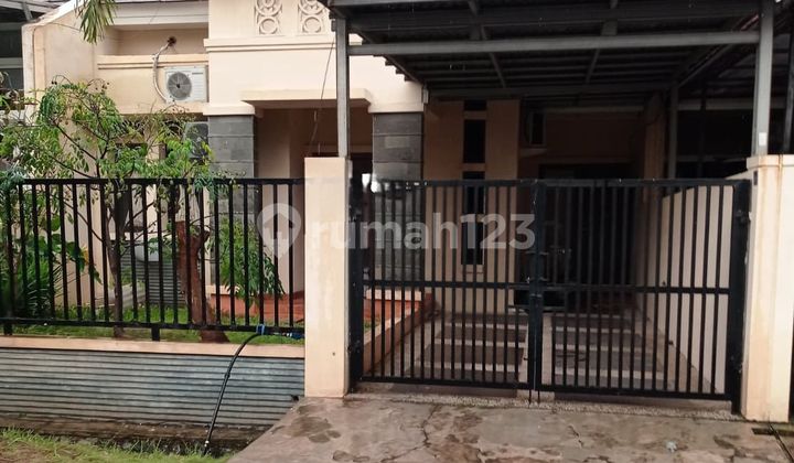 Dijual rumah di Cluster Aralia Harapan Indah