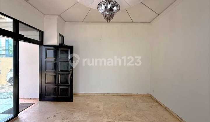 Rumah siap huni dilokasi strategis di jalan bangka kemang  Jakarta Selatan 2