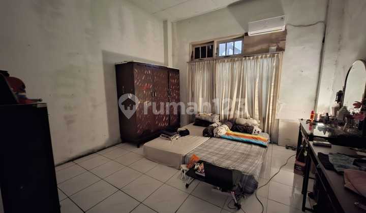 Dijual rumah pinggir jalan raya besar di duren  sawit jakarta timur 2