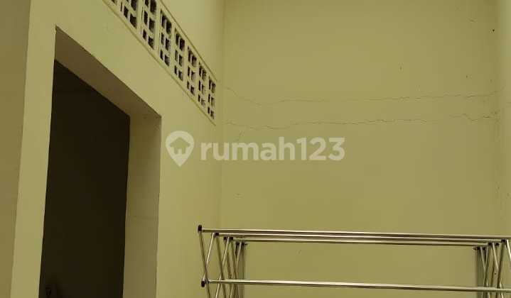 For Sale Fast Furnished House in Ebony Green Cluster, Ara Harapan Indah II 2