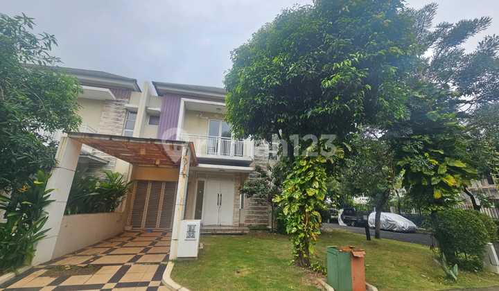 For Rent Hook House in Magnia Cluster Summarecon Bekasi