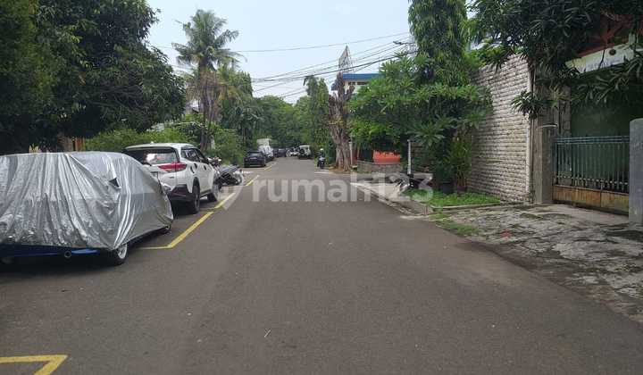 For sale, West Pulomas housing, old house, land only. For sale, West Pulomas housing, old house, land only.