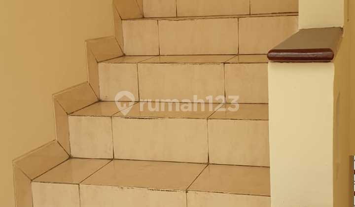 Disewa Rumah 2 Lantai di Bulevar Hijau Kota Harapan Indah Bekasi 2