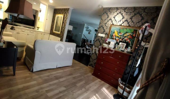 Dijual Rumah Mewah Asri & Amandilengkapi dengan Kolam Renangdi Town House Fatmawati Jakarta Selatan 2