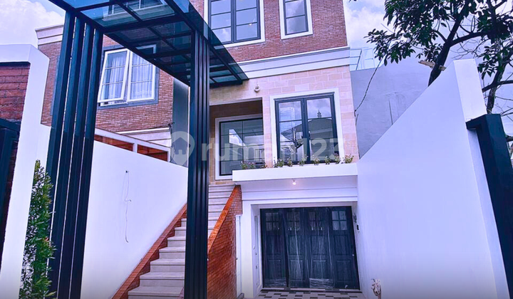 Brand New Good Close to Toll Road, Near Pondok Indah Mall, Near Veteran Suuoto Hospital, Near Pondok Ranji Station Located in South Jakarta Health Area