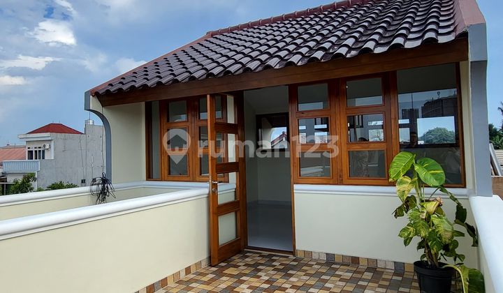 Brand New Bagus Murah di Villa Bintaro Indah Bebas Banjir Tangsel