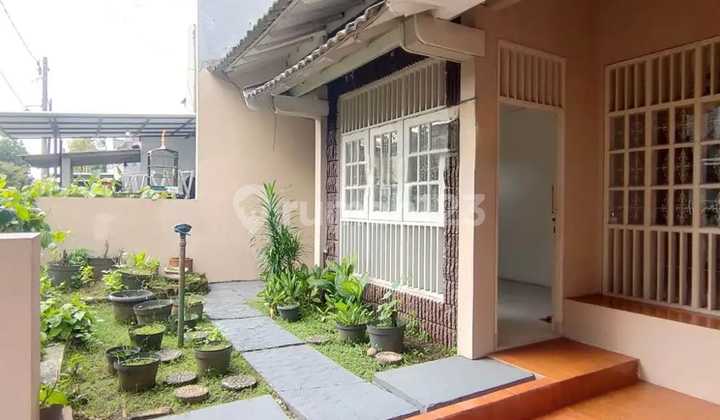 Dijual Siap Huni Rumah Rapi Hommy Lokasi Strategis Dekat Pasar Sektor 2 Bintaro, Rs Premier Bintaro Jaya, Stasiun Pondok Ranji, Bintaro Plaza Mall, Pintu Tol