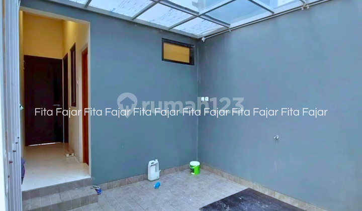 Brand New 2 Lantai Bagus Murah Siap Huni Di Bukit Nusa Indah 2