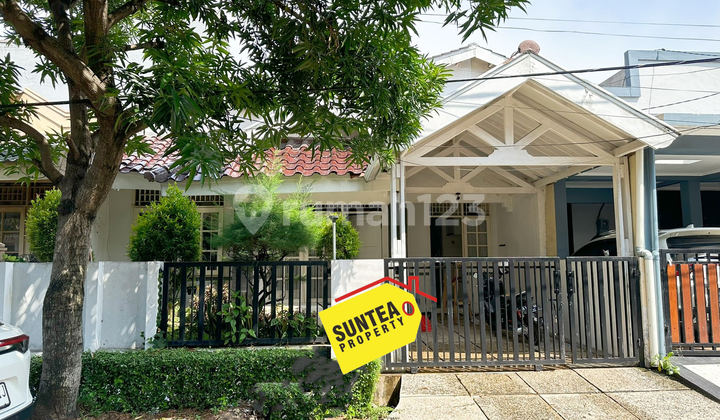 Cheap For Rent Ready to Occupyhouse Strategic Location, Close to Fresh Market Emerald, Rs Premier Bintaro, Bintaro Trade Center, Pasar Modern Bintaro, Global Jaya
