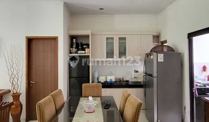 Dijual Premium Area Emerald Garden Bintaro Jaya Paling Murah, Rumah Siap Huni Lokasi Strategis Dekat Fresh Market, Rs. Premier Bintaro, Sekolah Global Jaya, British International School dan Pintu Tol