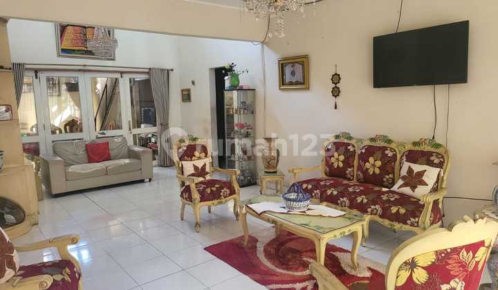 Rumah Cantik Siap Huni di Bintaro, Lokasi Strategis! (0579 IA) 2