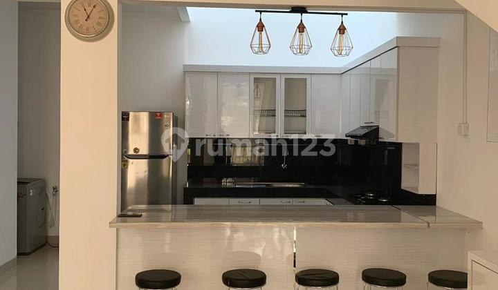 For Sale in Premium Area Discovery Bintaro Jaya, Affordable House Ready to Live In, Strategic Location Near Fresh Market, Rs. Premier Bintaro, Global Jaya School, British International School, and Toll Gate Entrance.