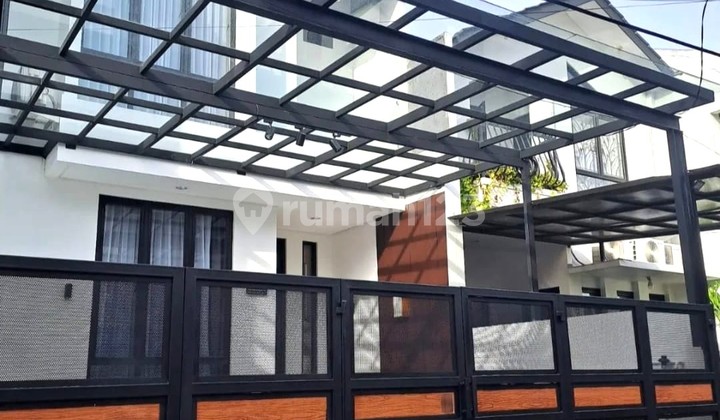 Brand New Nice House Ready to Live In, Comfortable and Strategic Environment Located in Bintaro Sector 4