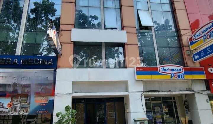 4-Storey Shop House in Kebayoran Arcade Bintaro, Strategic Location with Easy Toll Access, Complete Facilities Nearby, Situated Close to Busy Bintaro Routes