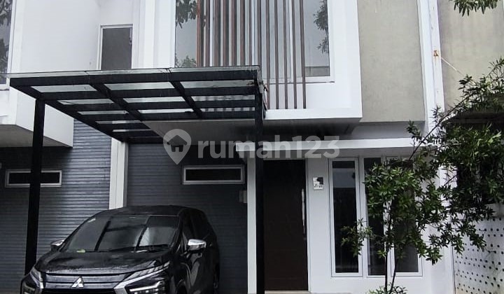 Beautiful House in the Premium Neighborhood of Bintaro Jaya Sector 9 Tangsel