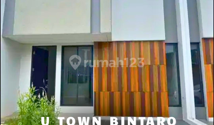 House in a Strategic Location Near UPJ Campus, Jurang Mangu Station, Bintaro Exchange Mall in the U Town Bintaro Area