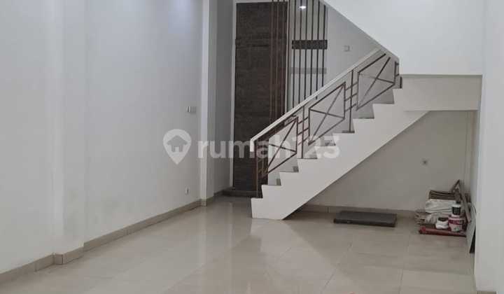 Dijual Ruko Daan Mogot Raya Uk 4x16, Jakarta Barat Dijual Ruko Daan Mogot Raya Uk 4x16, Jakarta Barat