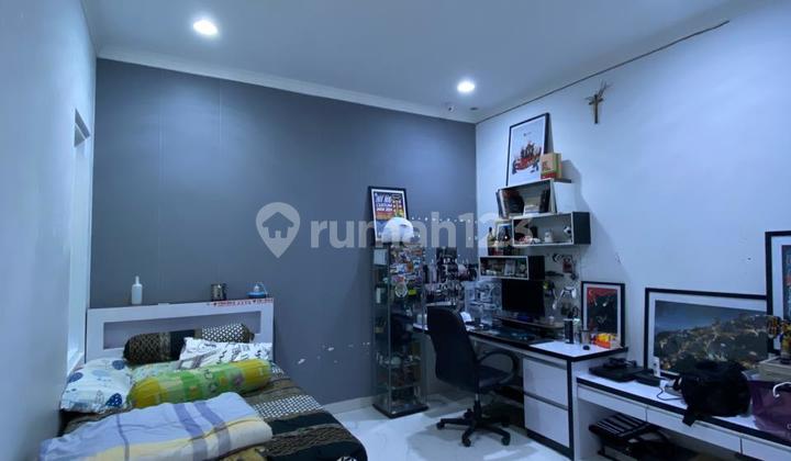 Rumah di Taman Ratu Indah, Jakarta Barat 2