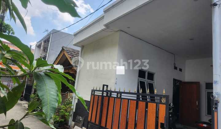 Rumah Cantik Siap Huni Harga Terbaik Di Perumahan Duta Kranji - Bintara