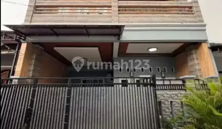 Rumah Mewah Dalam Cluster Bintara Bjv