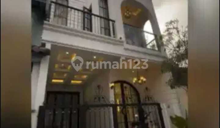 Rumah Mewah Baru Fess Harga Rumah Second !!! Siap Huni di Matraman Jakarta Timur