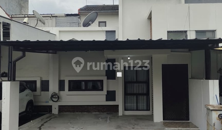 Di Jual Rumah Minimalis Dalam Cluster Jatiwaringin