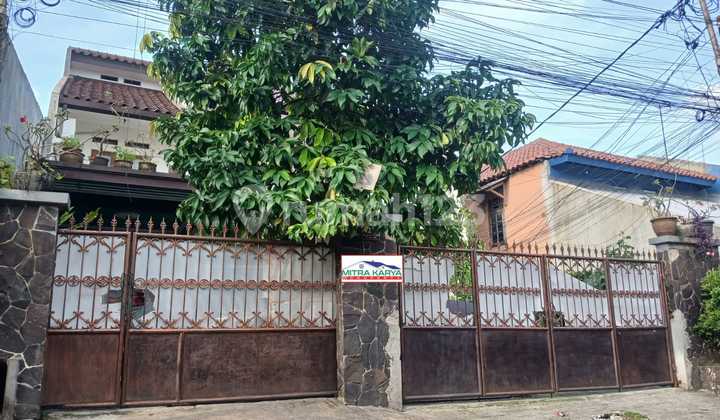 Rumah Asri Siap Huni di Pondok Bambu Jakarta Timur 2