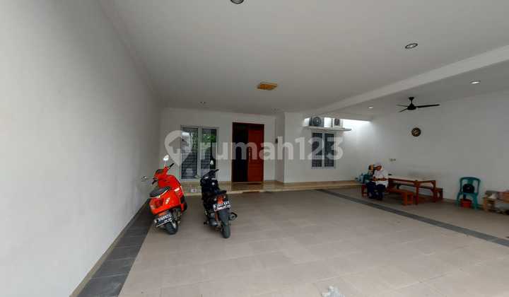 Rumah Megah Baru Di Bintara 14 Bekasi Barat 2