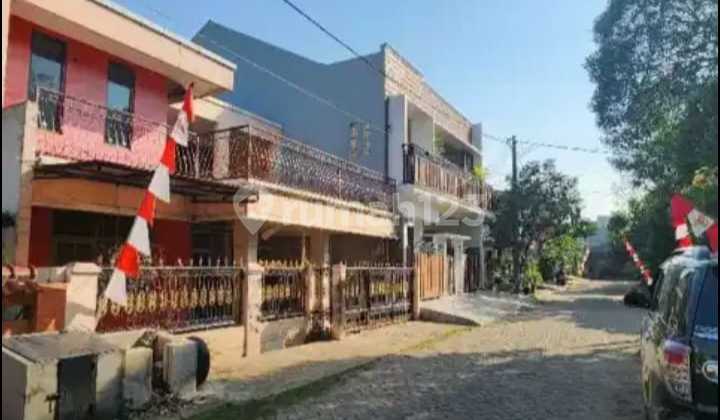 Ready-to-Occupy House in a Nice Environment at Suplir Jakasampurna Housing Complex 2