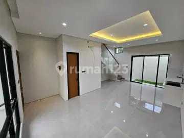 Minimalist Modern New House in Pondok Gede 2