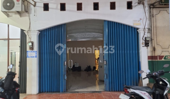 For Sale / For Rent 2.5L Shop House in Bintara Raya (Strategic Location) 2