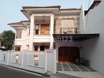 Rumah Baru Hook Modern Siap Huni Klender Duren Sawit Jakarta Timur