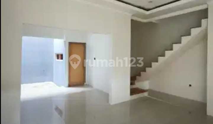 Di Jual Rumah Baru Mewah di Komplek Abadi 2