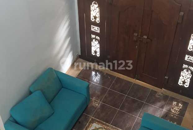 Rumah Kost Nempel Kampus Gunadarma Rumah Kost Nempel Kampus Gunadarma