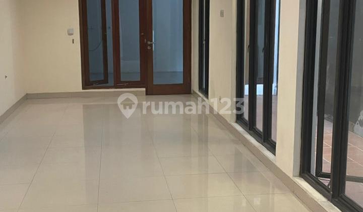 Rumah 2 Lantai Dalam Cluster Premium Kelapa Dua Depok 2