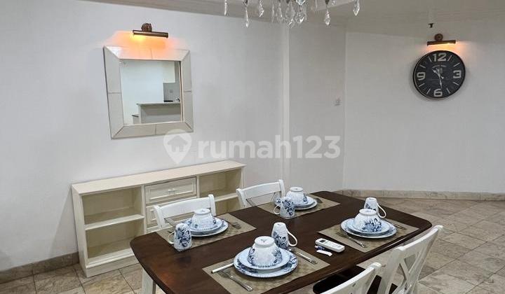 Brawijaya Apartemen Furnished 2Br+1 2