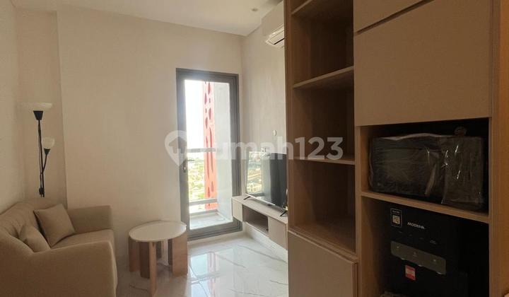 South Quarter 1 Apartment Bedroom Furnished 2