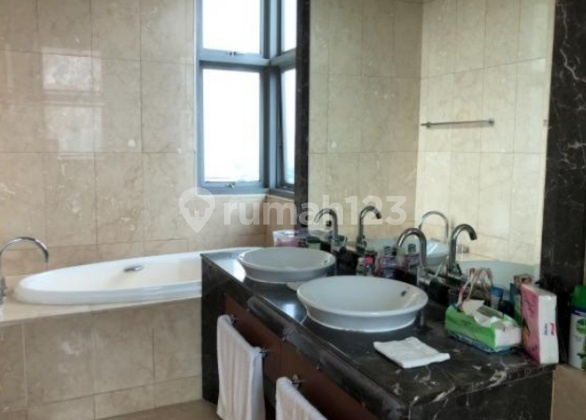 Apartment Senayan City Residence 3 Kamar Tidur Furnished 2